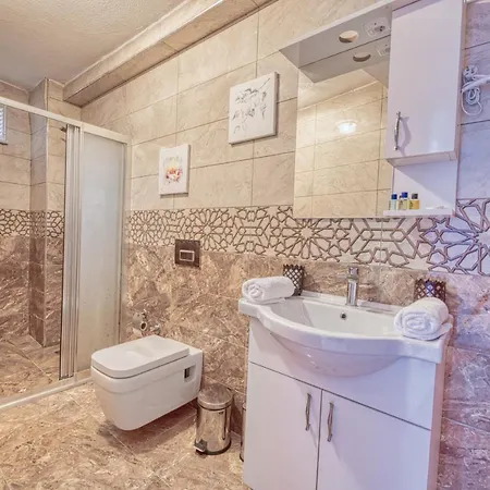 Hotel Garth Of Balat *