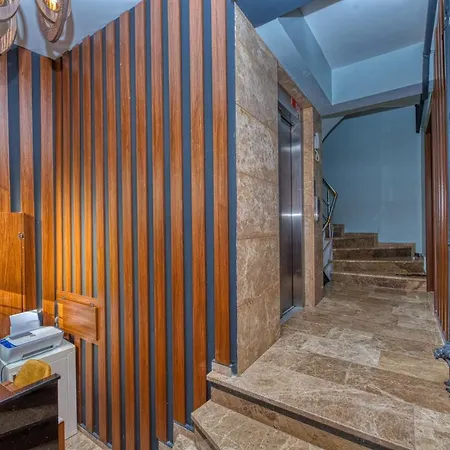 Garth Of Balat * Istanbul