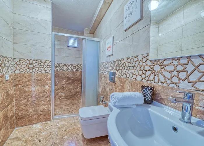 Hotel Garth Of Balat