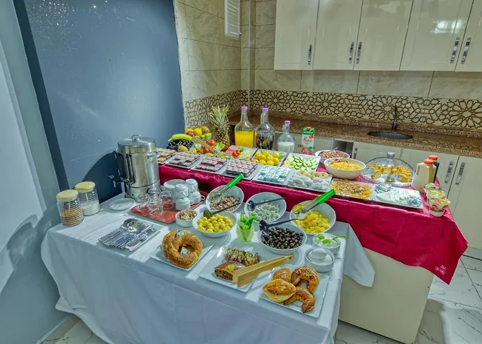 Garth Of Balat Hotel *